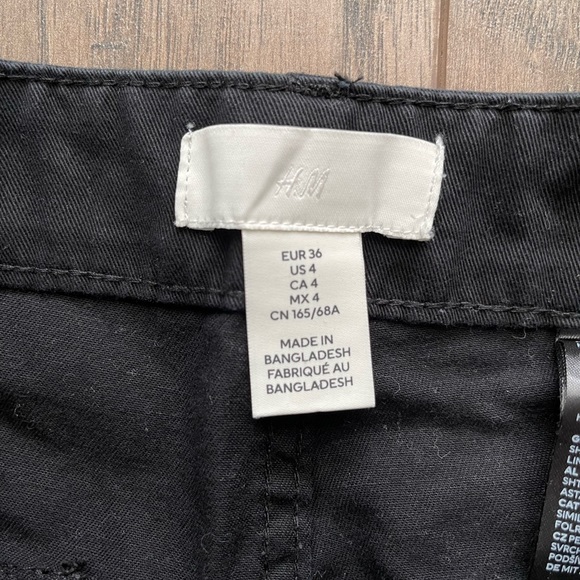 H&M High Rise Cargo Pants - Picture 5 of 8